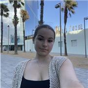 Imparto clase a niños pequeños, sé explicar y ayudar.